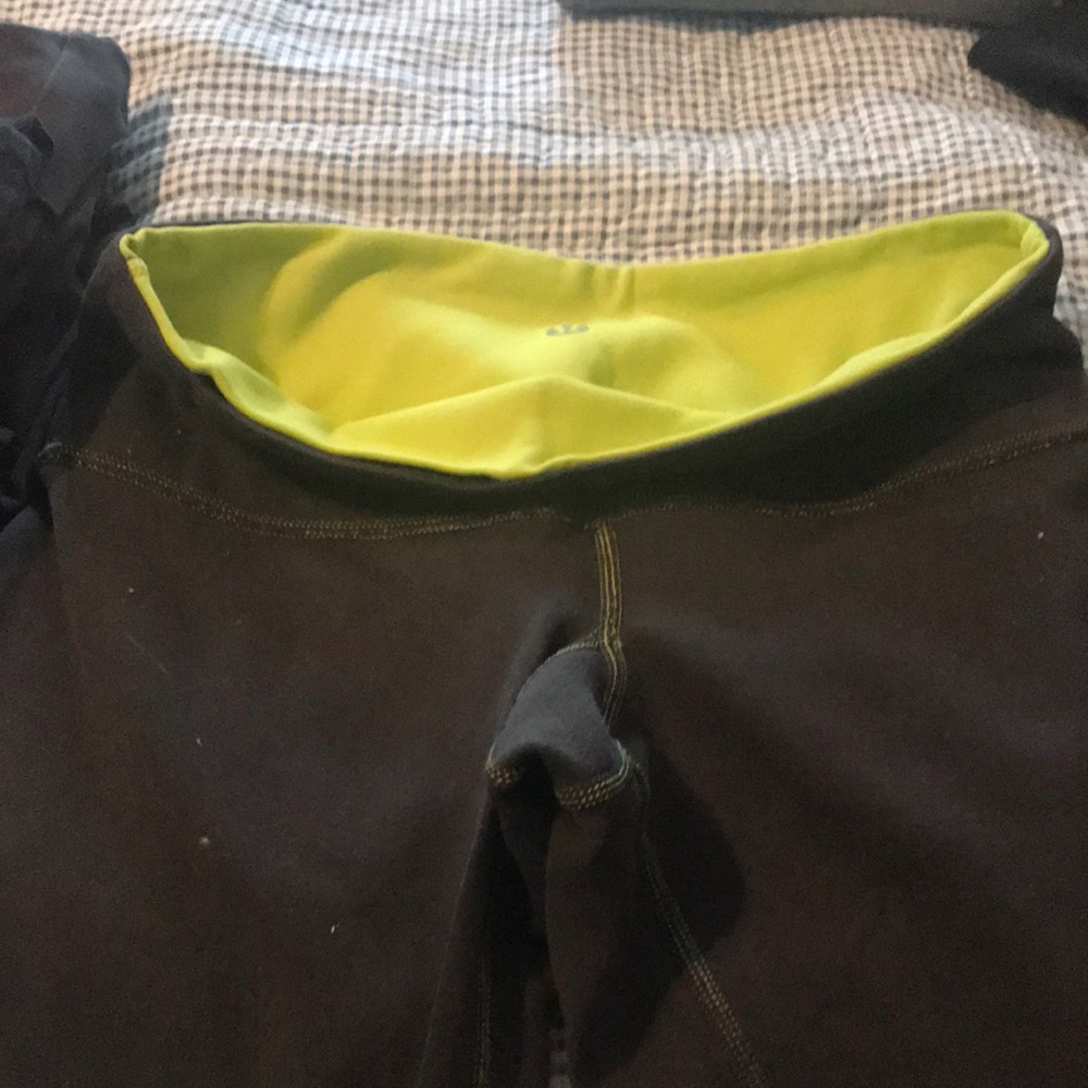 Lululemon leggings size 4